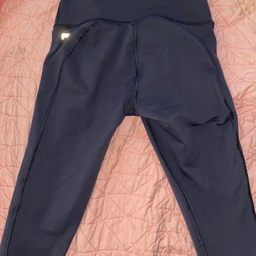 Fabletics define leggings